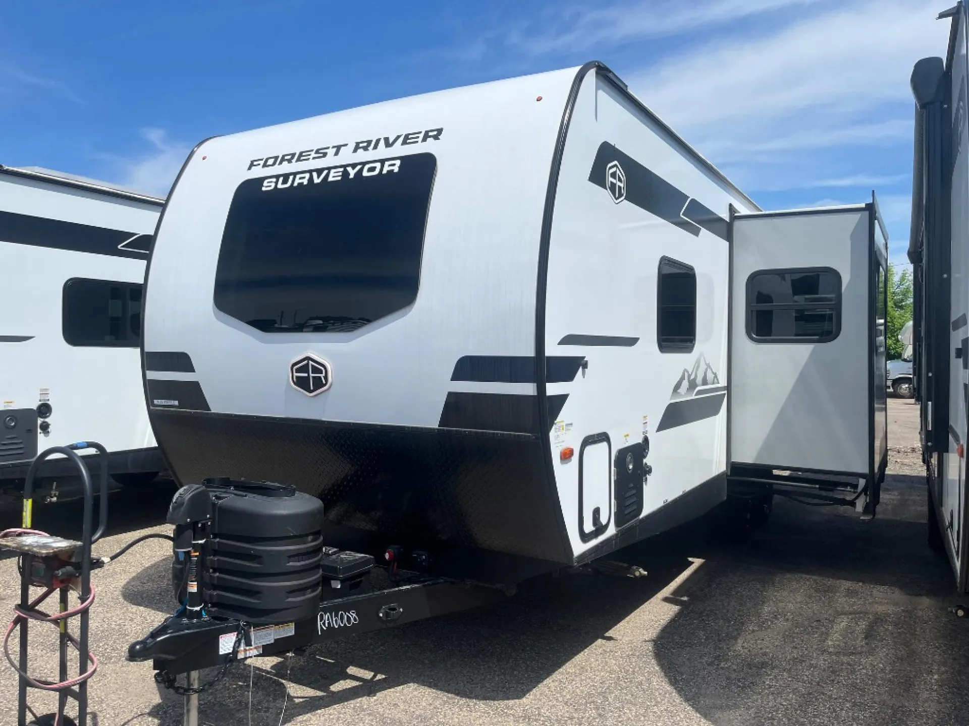 2026 Forest River Surveyor Legend 205RKLE - Photo 3