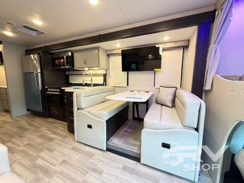 2026 Thor Motor Coach Omni Trail X32 - Photo 4