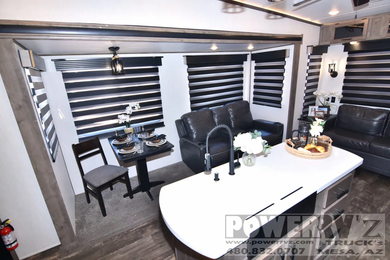 2021 Forest River Sabre 36BHQ - Photo 4