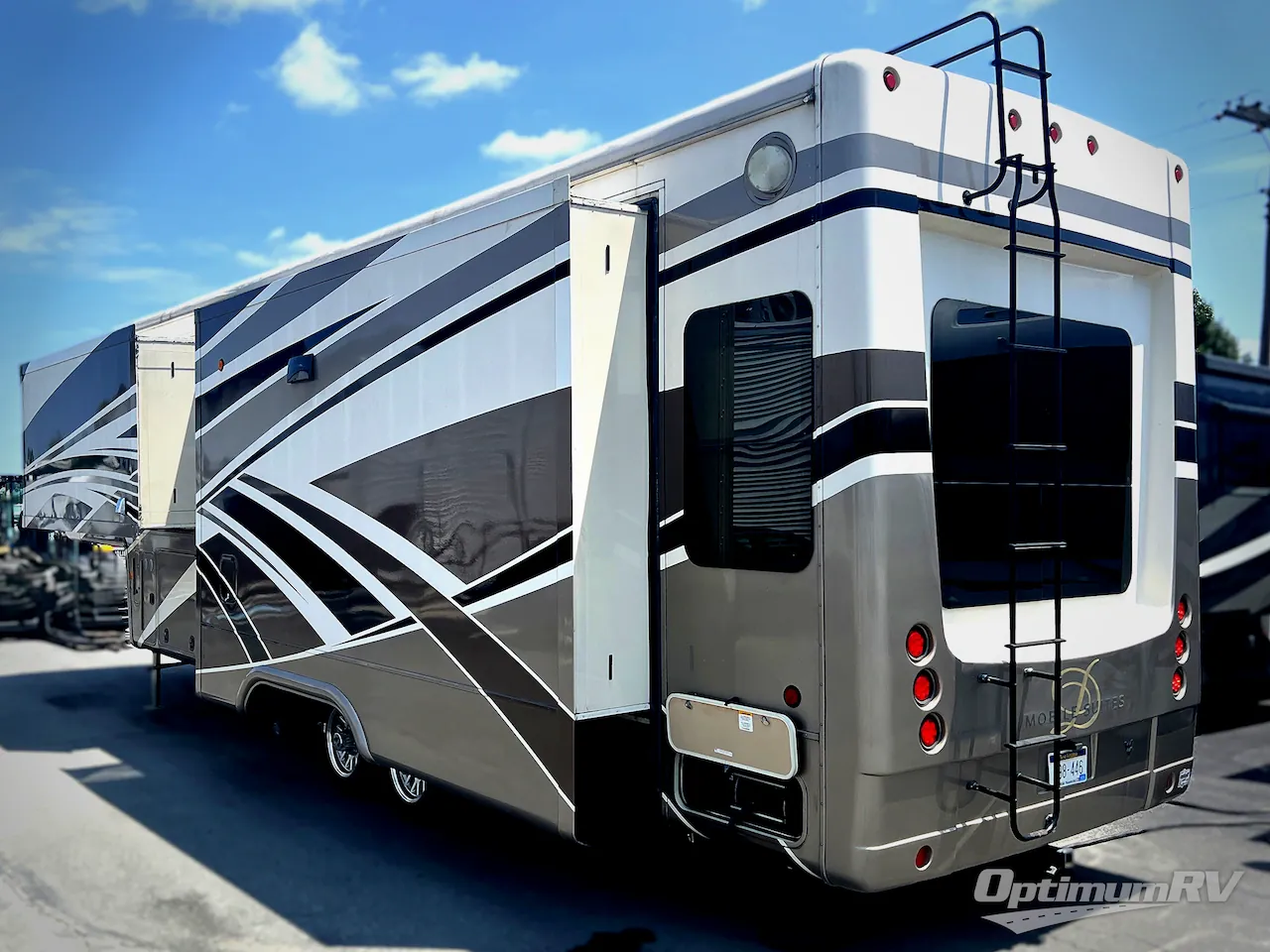 2016 DRV Mobile Suites 36RSSB3 - Photo 4