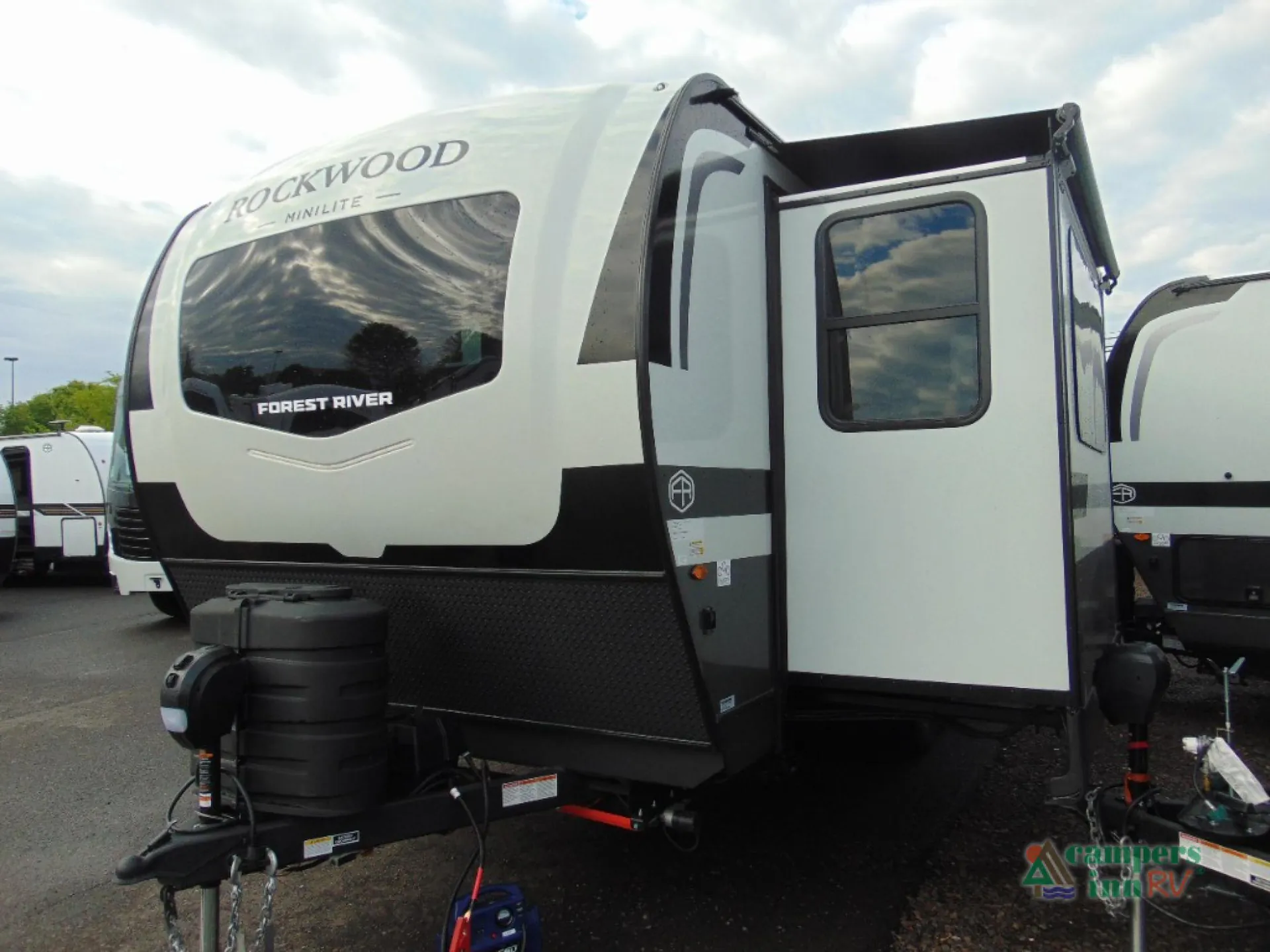2026 Forest River Rockwood Mini Lite 2506FK — Photo 7