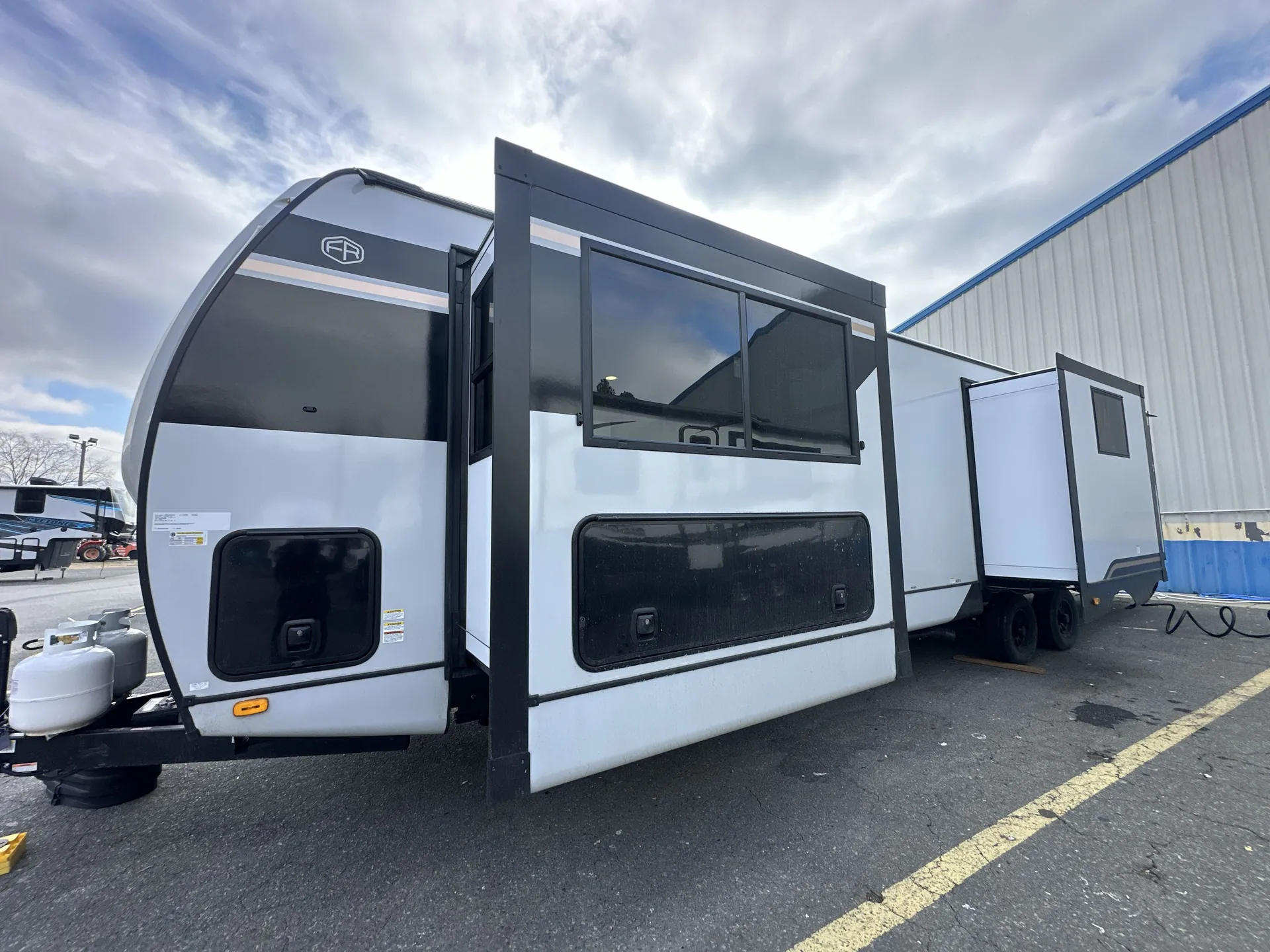 2026 Forest River Vibe 3400SB — off campside