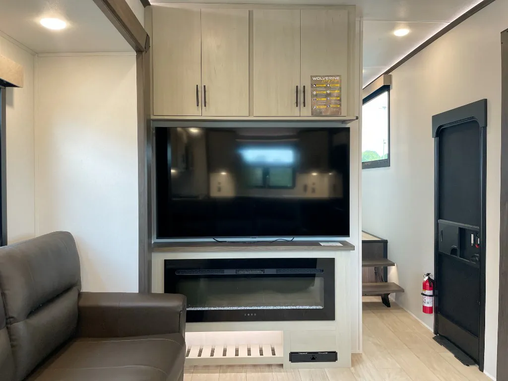 2027 Forest River RV Wolverine 32JF, Photos photo 16