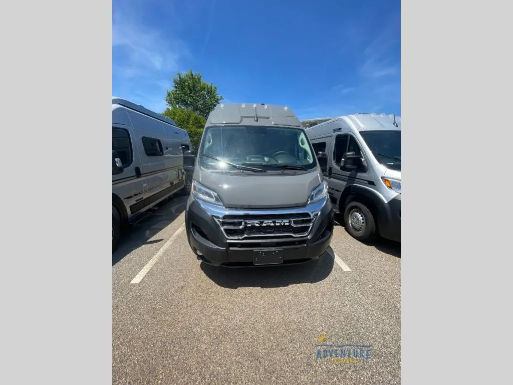2027 Winnebago Solis 59P - Photo 3