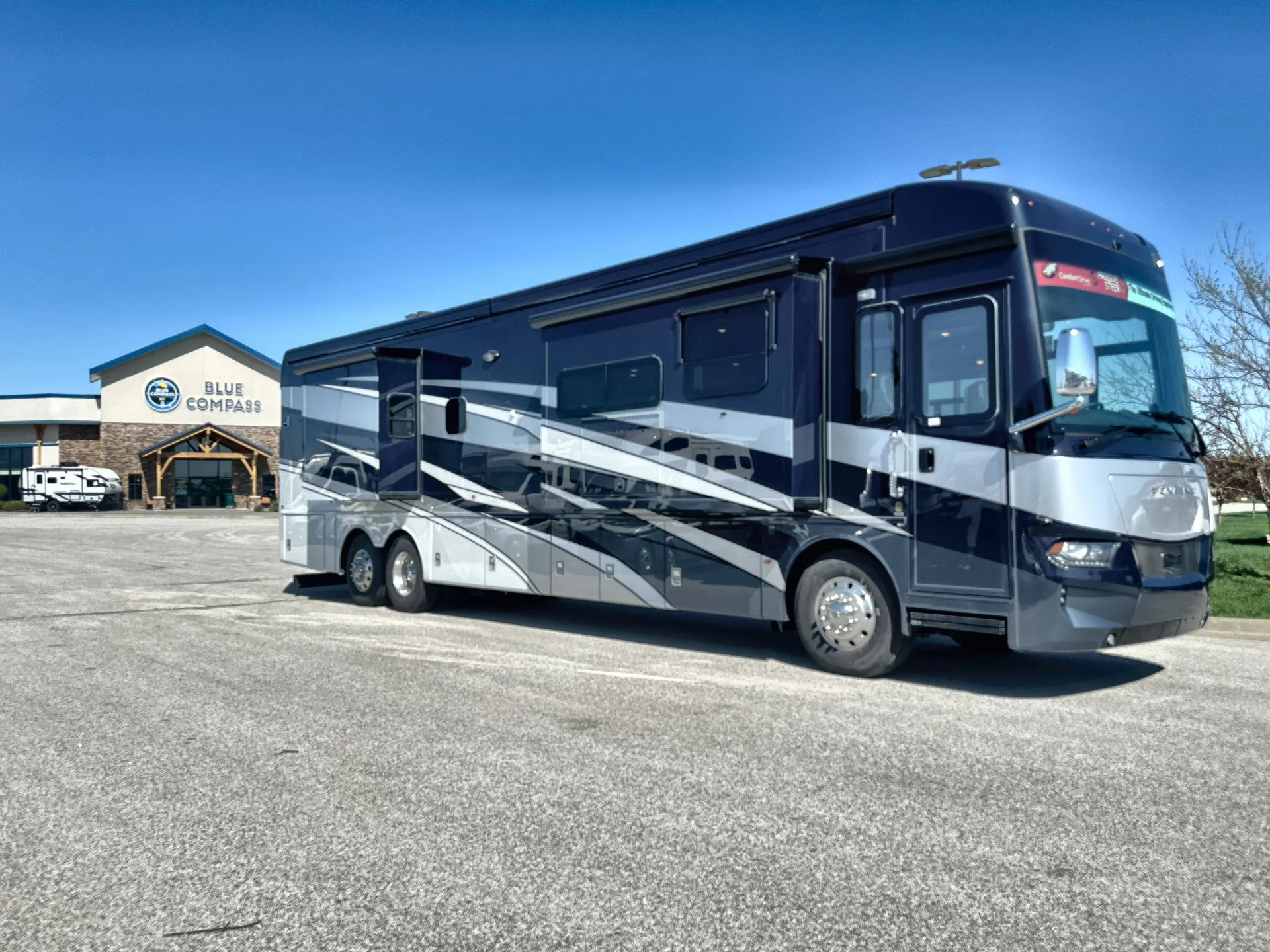 2026 Newmar Ventana 4340 - Photo 2