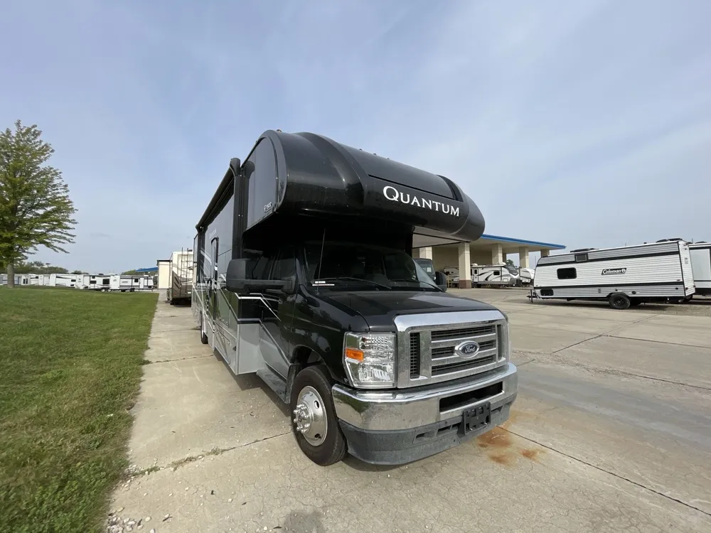 2025 Thor Motor Coach Quantum LF31 - Photo 2