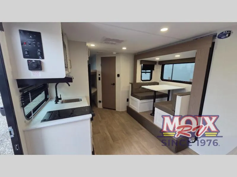 2026 Grand Design Transcend One 161DB - Photo 4