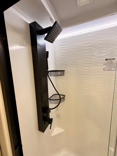 2026 Brinkley Model Z 3610, Bathroom photo 6
