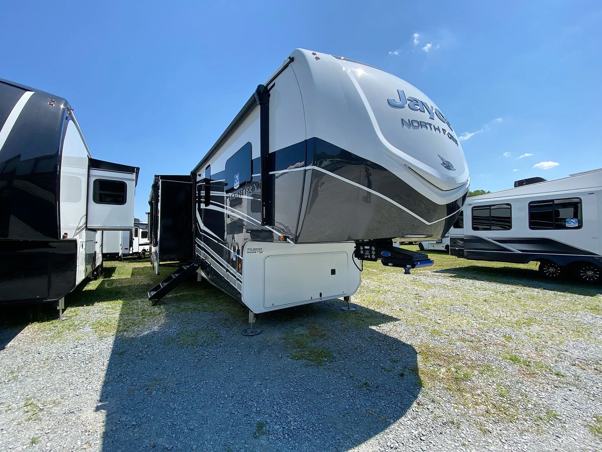 2026 Jayco North Point 395DSDB