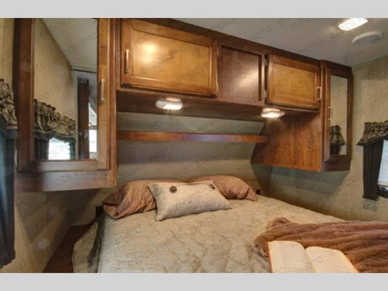 2017 Keystone RV Outback Ultra Lite 276UBH - Photo 4