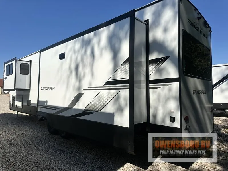 2026 Forest River Sandpiper 3900HBLR - Photo 4