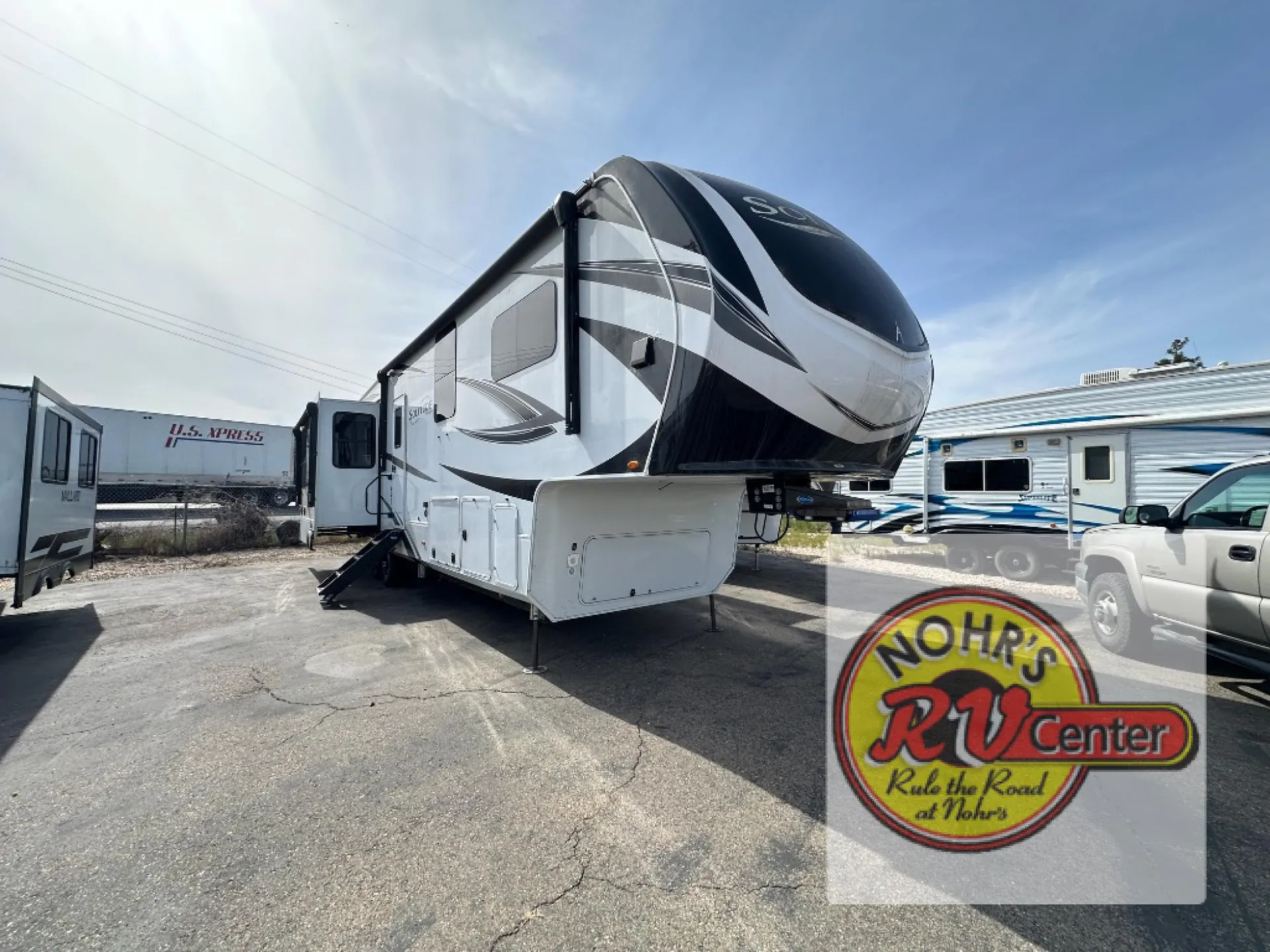 2023 Grand Design Solitude 378MBS - Photo 2