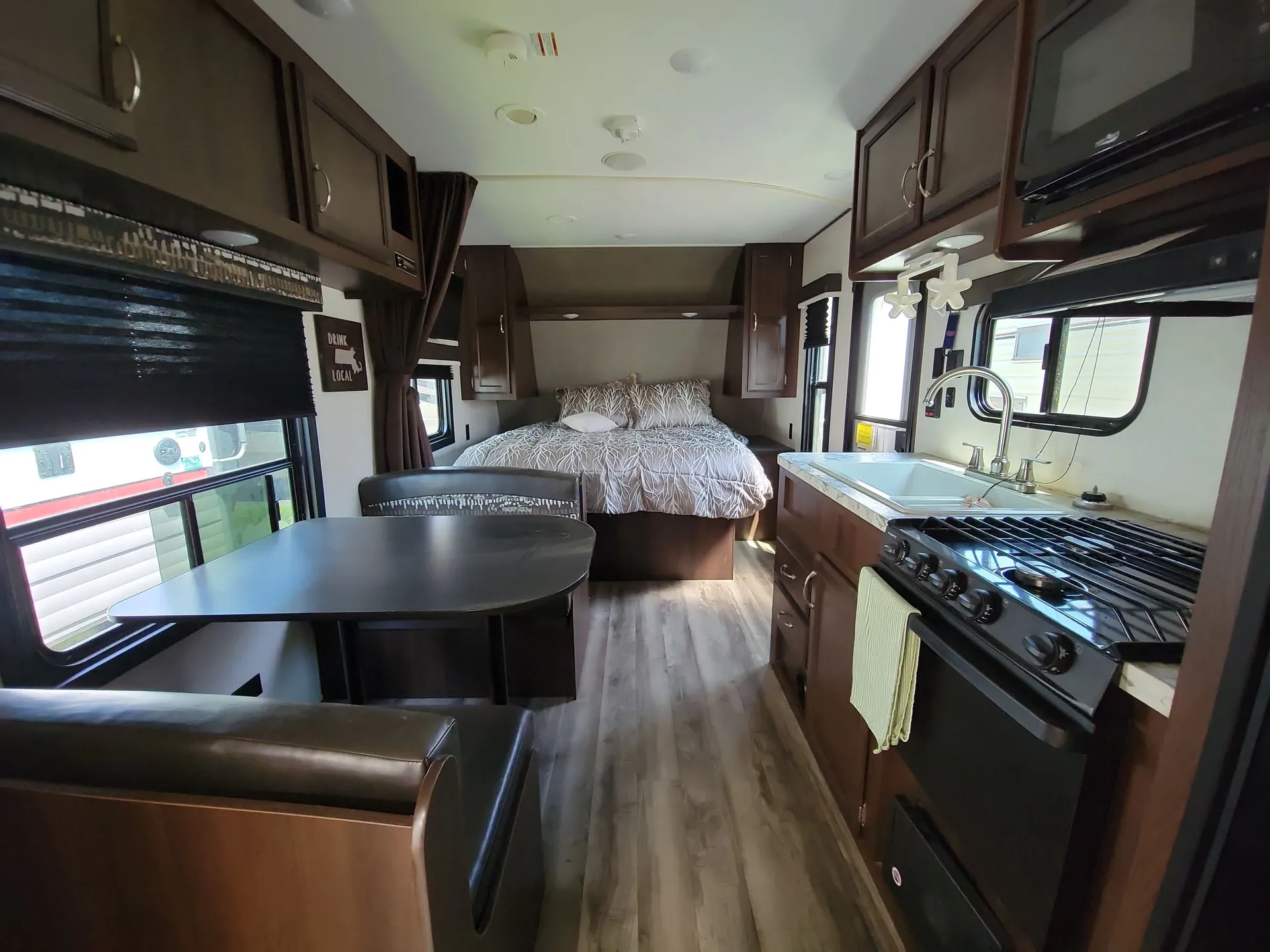 2018 Jayco Jay Flight 224BHW — living area main