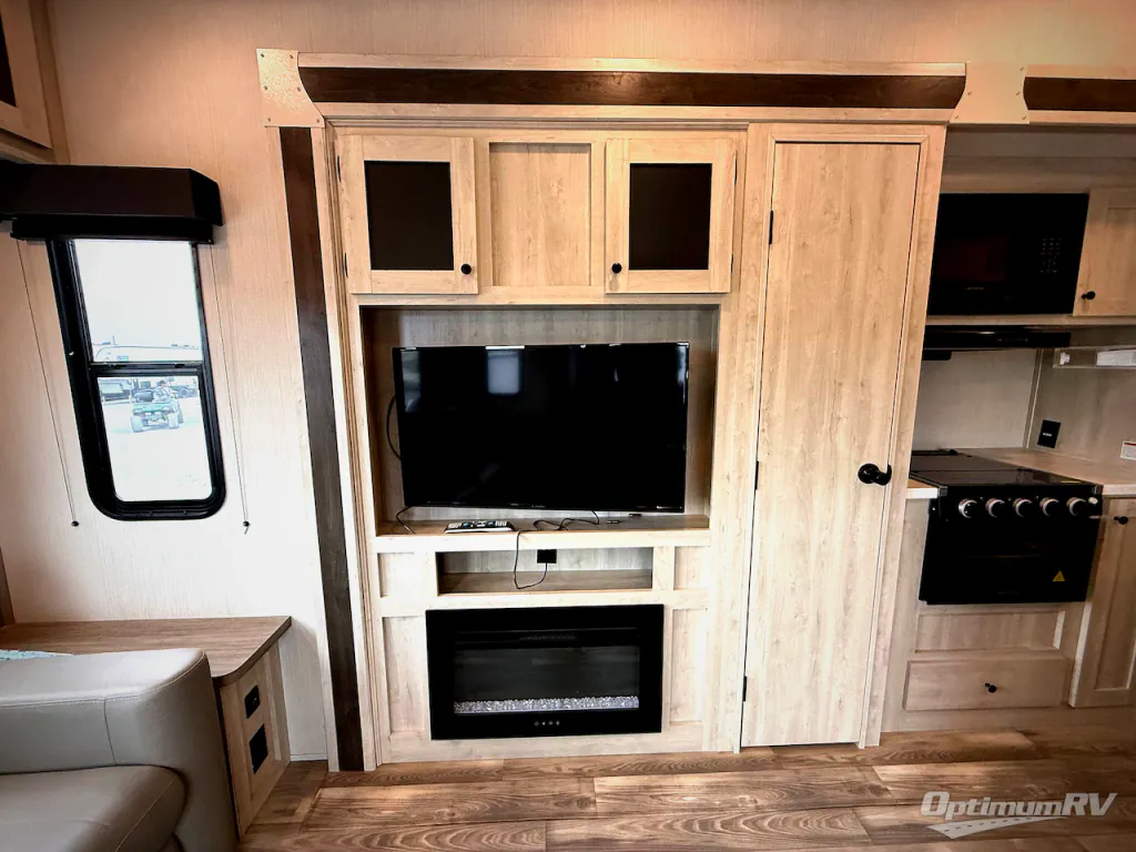2023 Forest River Cardinal 36MB, Photos photo 8