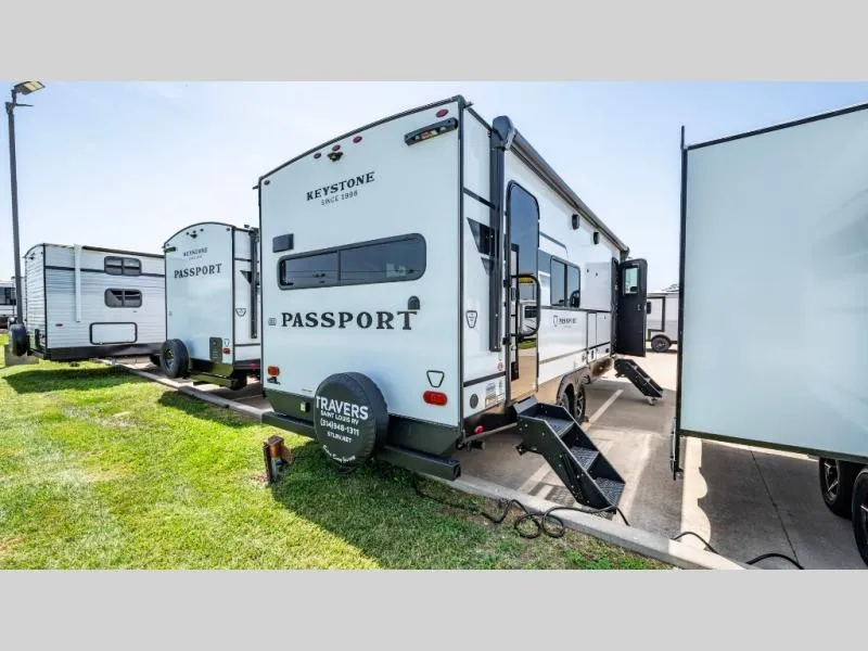2027 Keystone Passport SL Series 2450RK - Photo 3