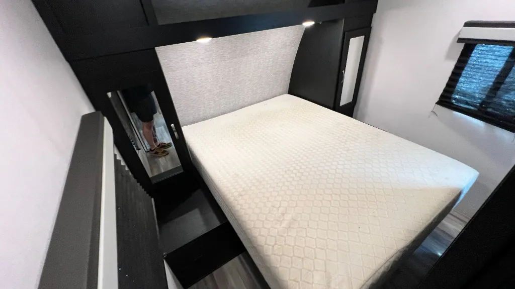2022 Coachmen Freedom Express Select 29SE, Photos photo 20