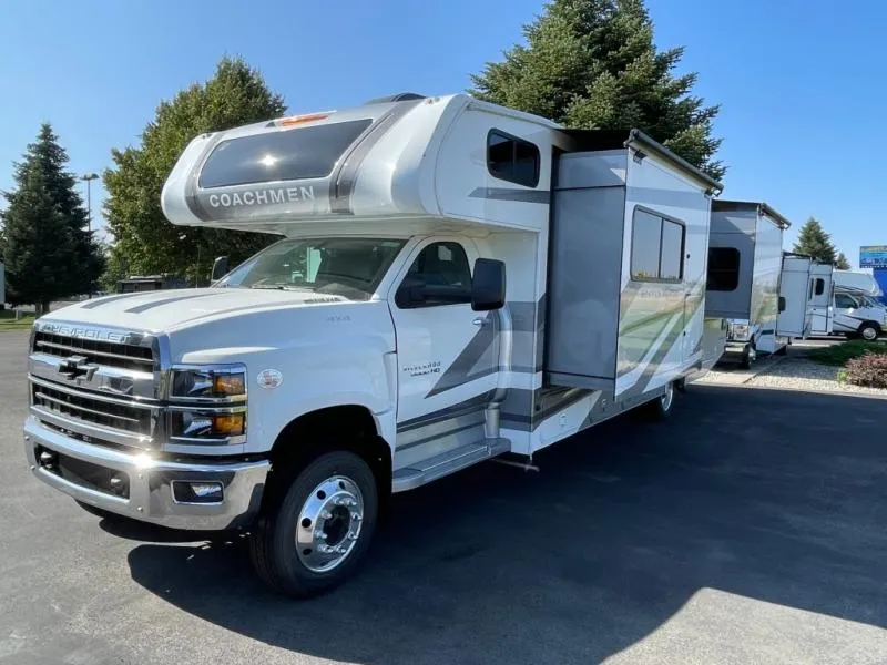 2026 Coachmen Entourage 330DS - Photo 3