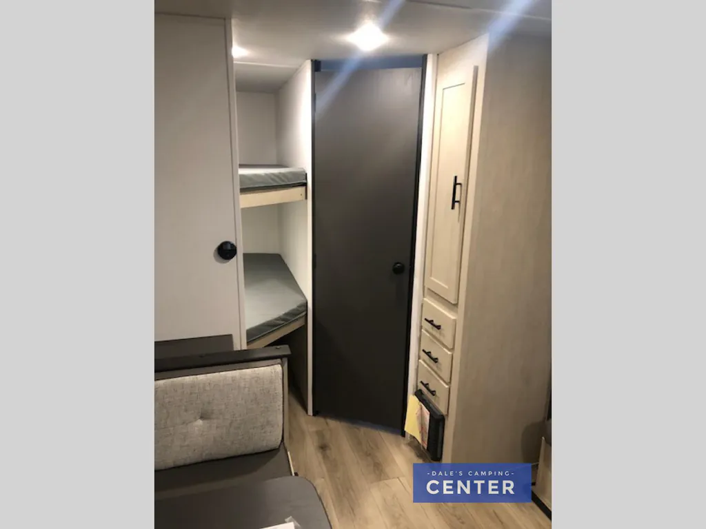 2025 Shasta RVs i-5 Edition 525RS, Photos photo 12