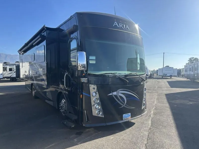 2019 Thor Motor Coach Aria 3401 - Photo 2