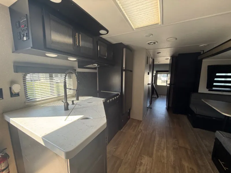 2021 Forest River Cherokee 324TS - Photo 4