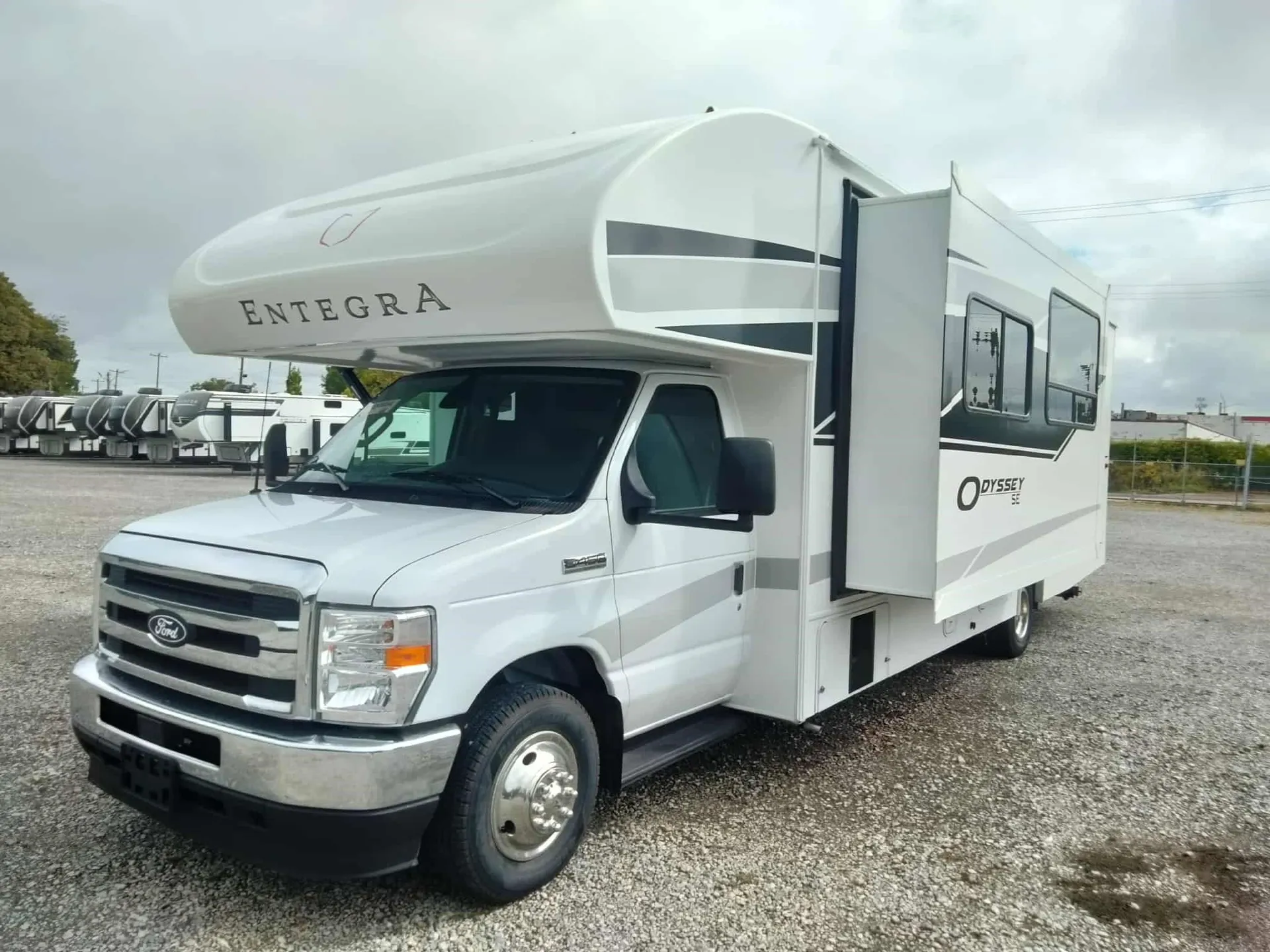 2026 Entegra Coach Odyssey SE 29KF - Photo 4
