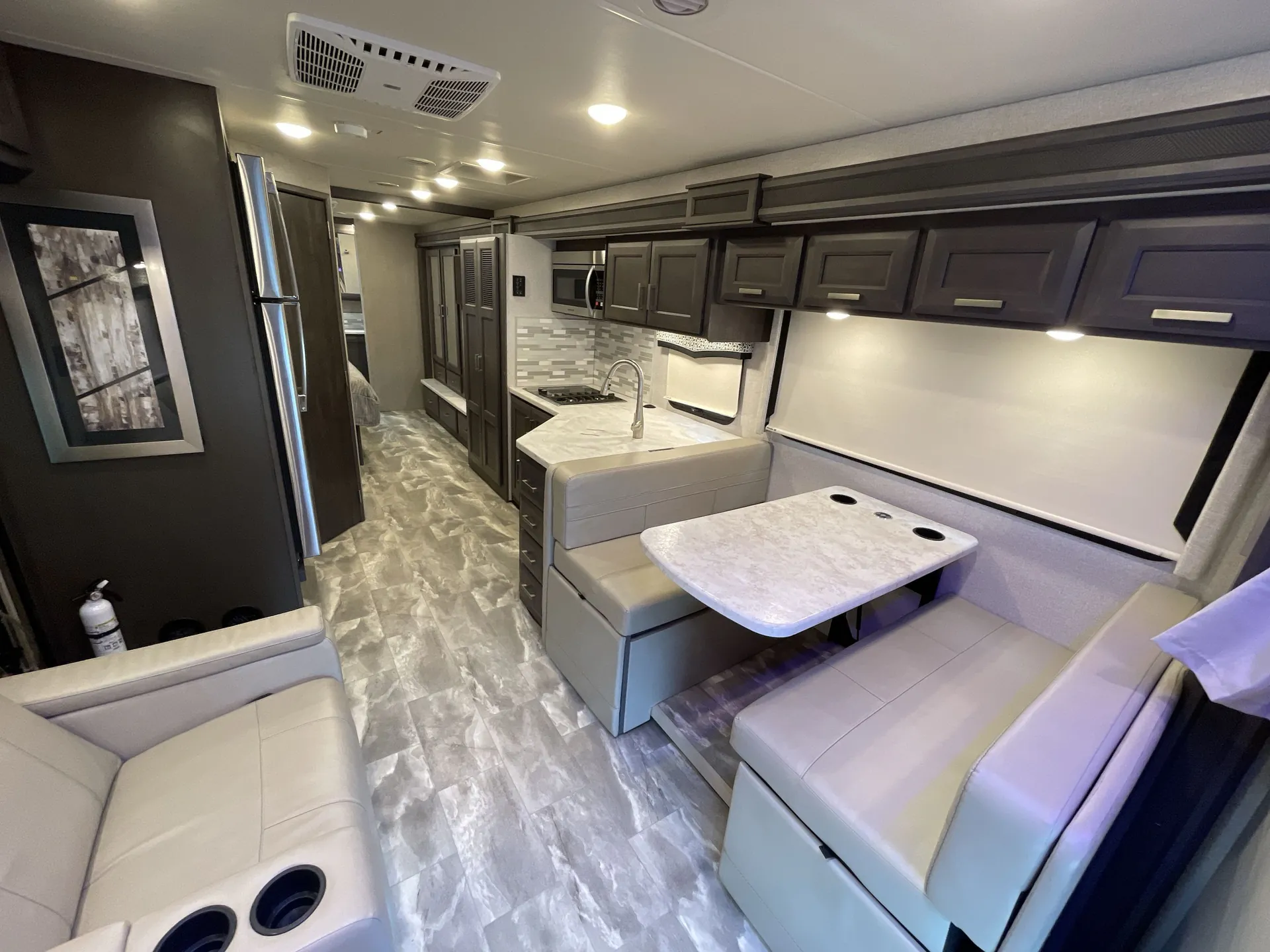 2023 Thor Motor Coach Omni BT36 — living area main