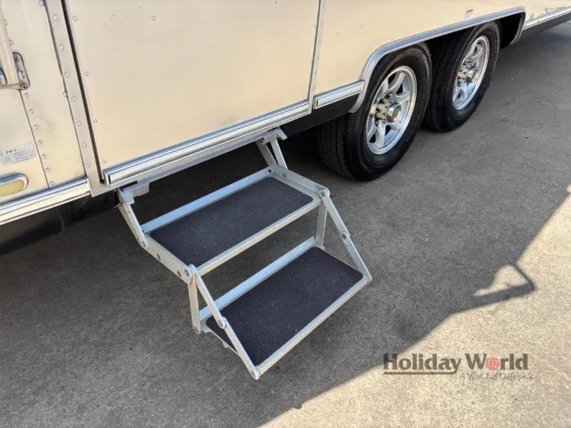 2020 Airstream Flying Cloud 25FB - Photo 4