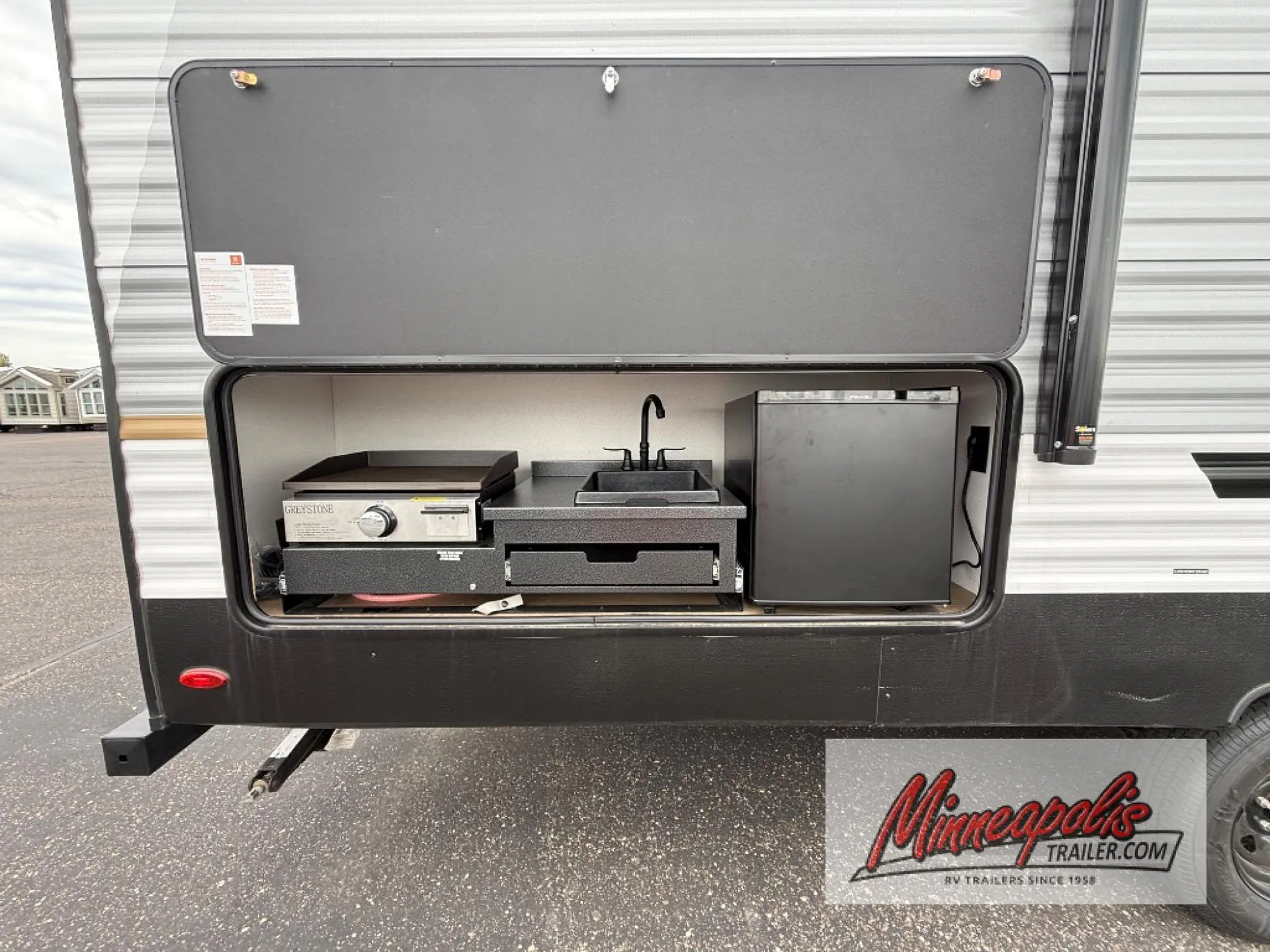 2025 Palomino Puma Camping Edition 283BHCE - Photo 4