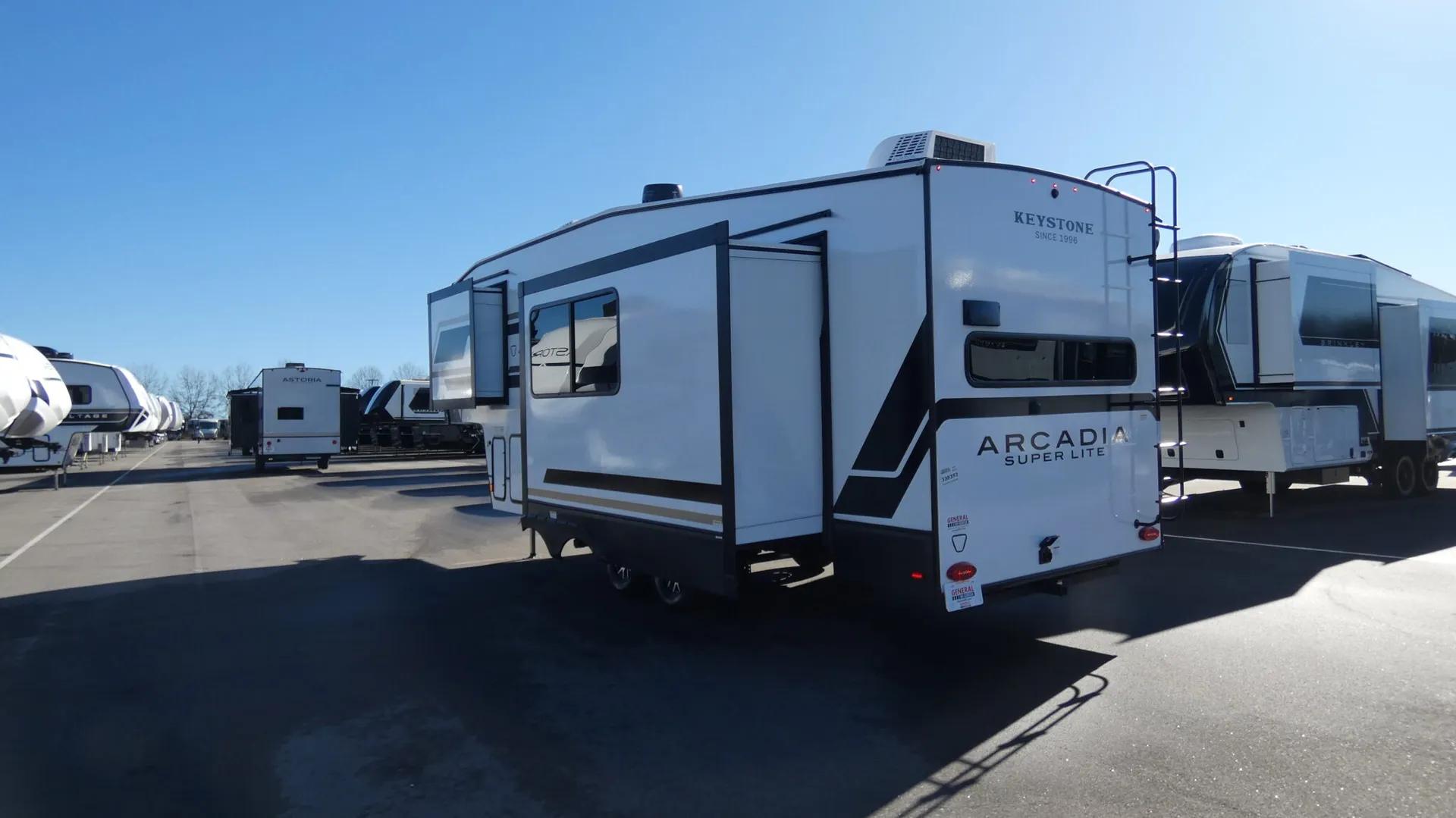 2026 Keystone RV Arcadia Super Lite 242SLMD - Photo 4