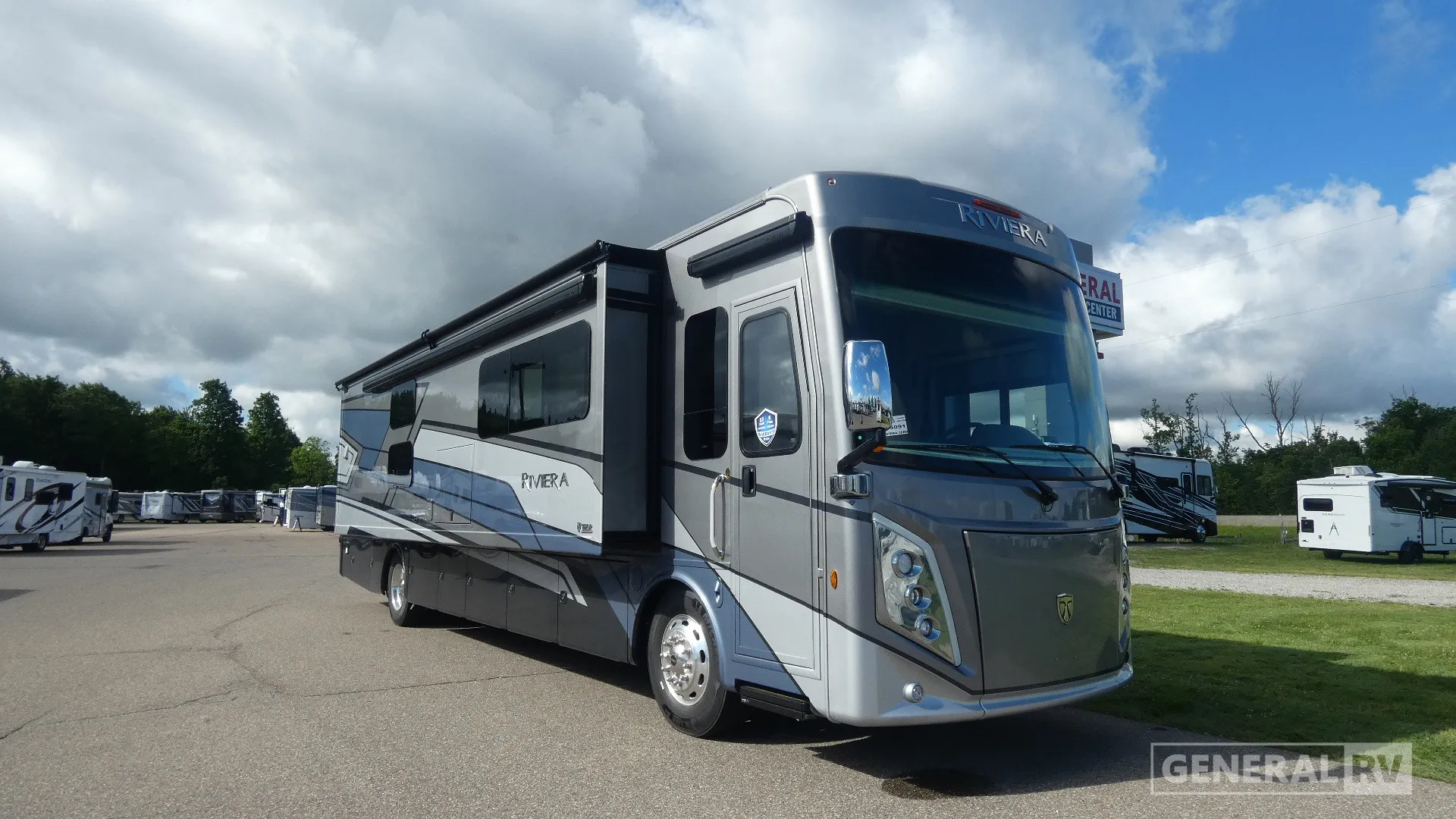 2027 Thor Motor Coach Riviera 39BH - Photo 2