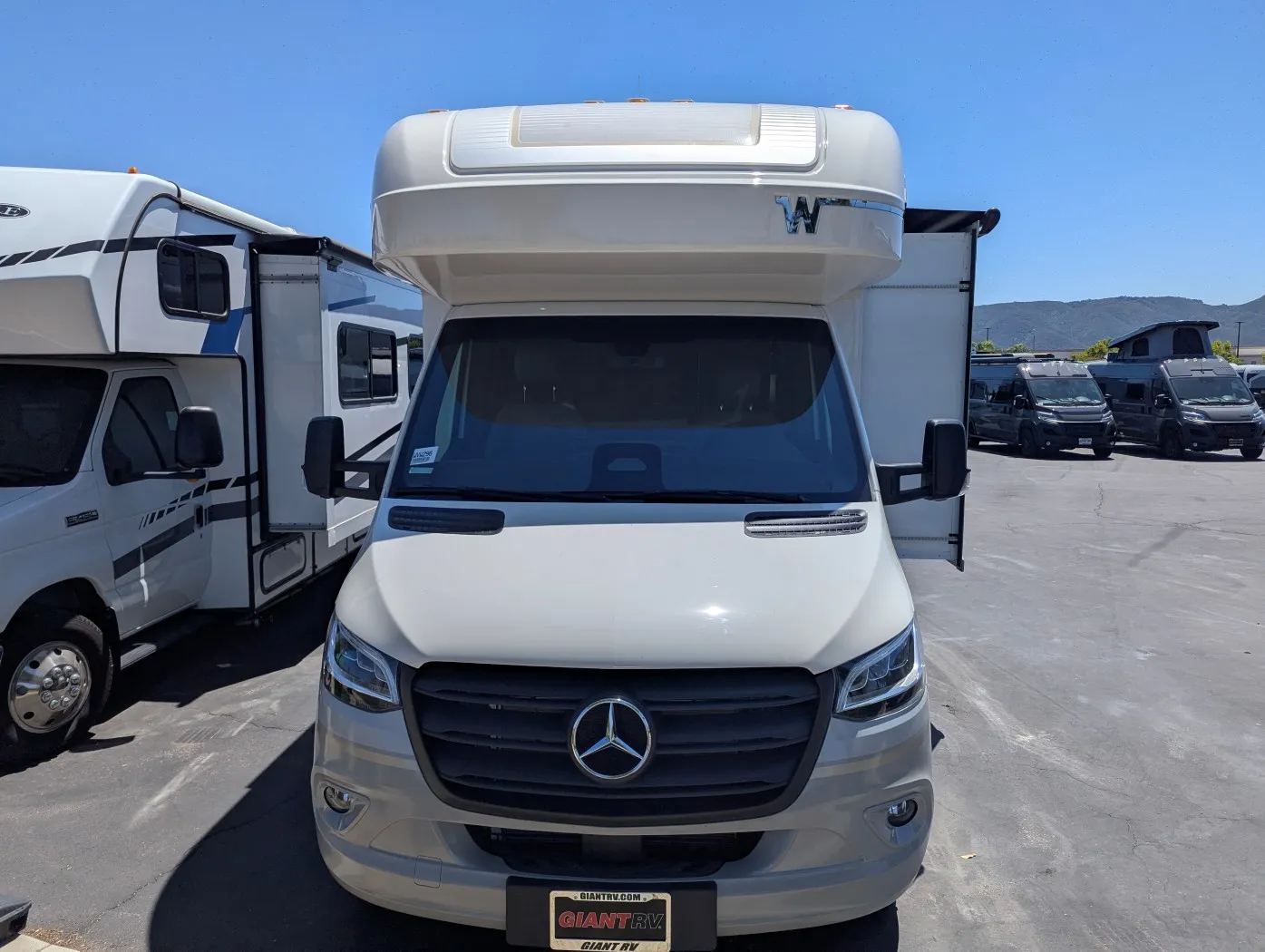 2027 Winnebago View 24R - Photo 3