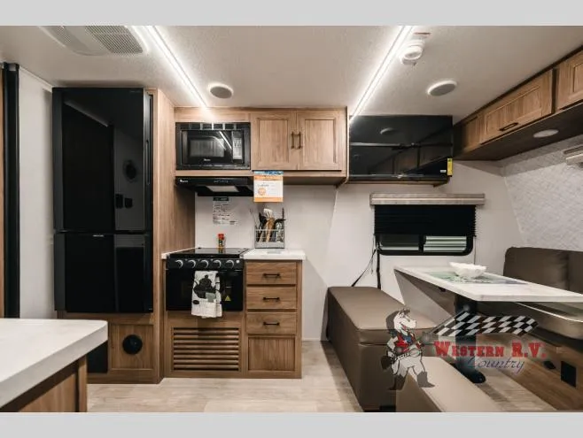 2026 Coachmen Freedom Express Select 249SE - Photo 3