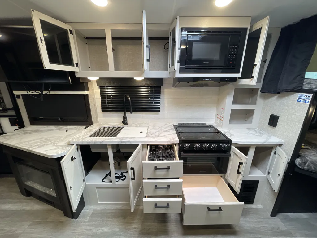 2023 Jayco White Hawk 25MBH, Photos photo 17