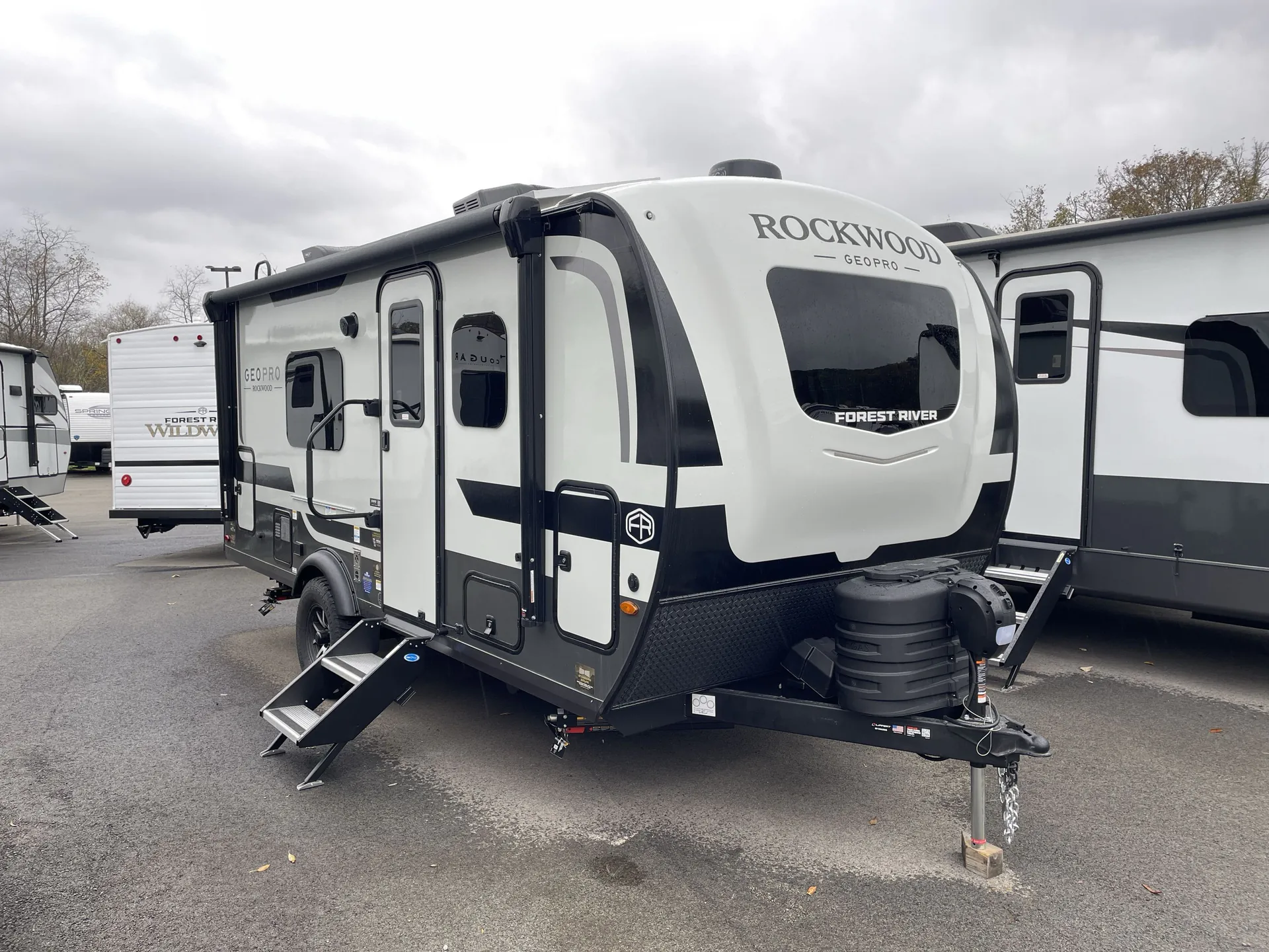 2026 Forest River Rockwood Geo-Pro 19FD - Photo 2
