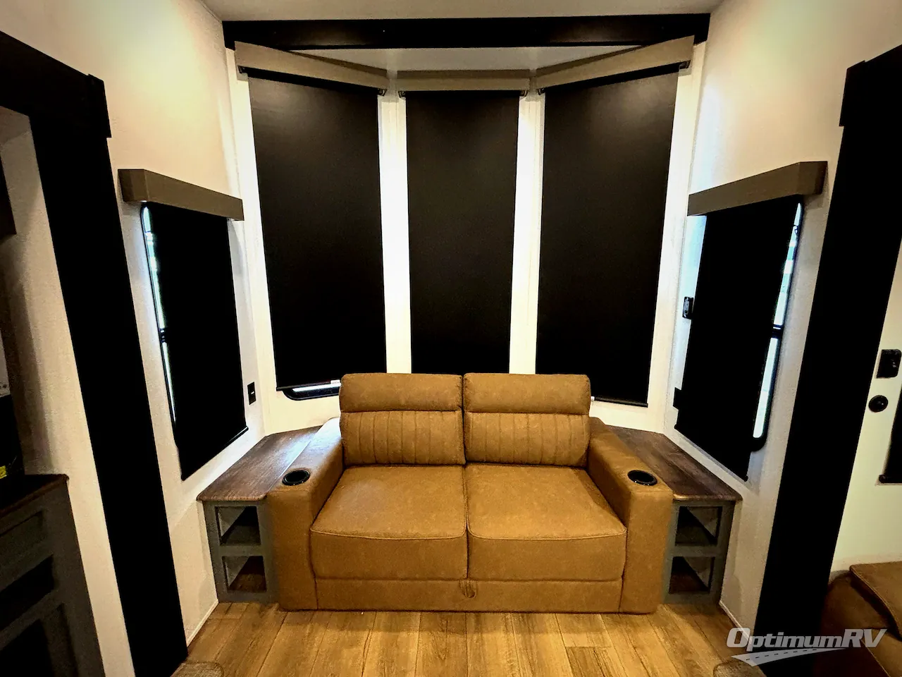2027 Forest River Puma Vista 402LFT — Photo 7