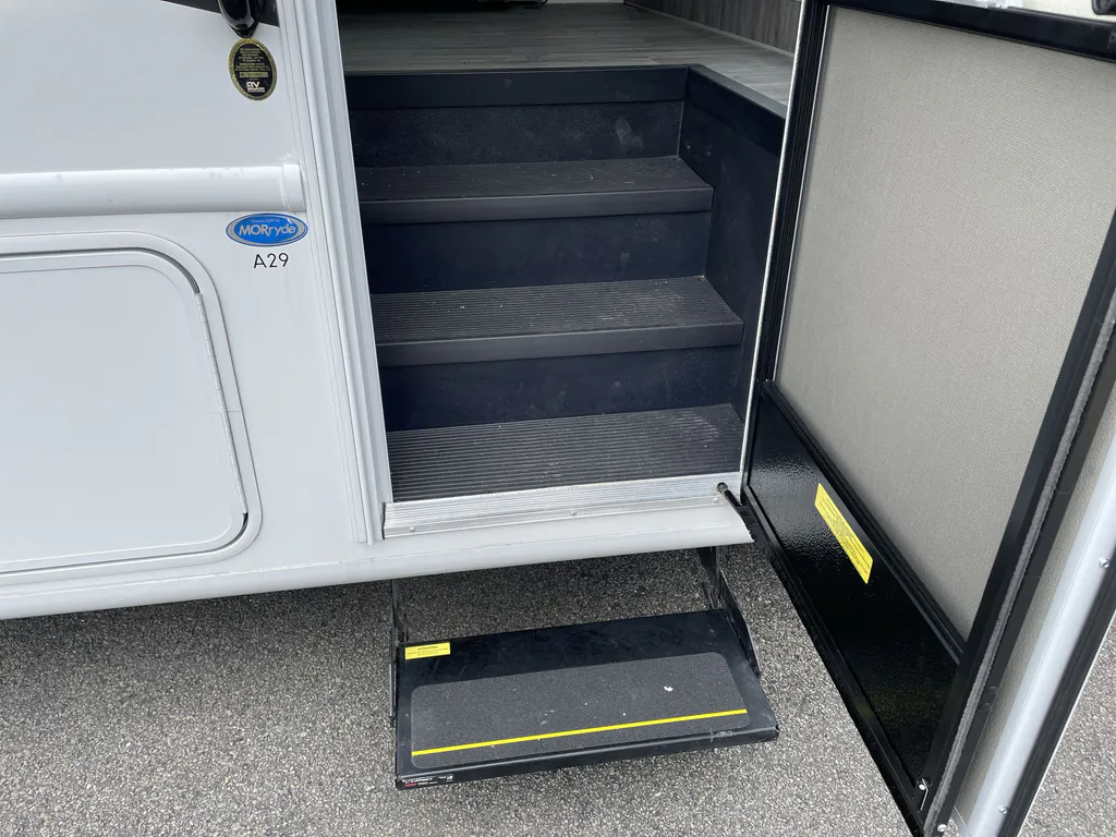 2026 Thor Motor Coach Freedom Traveler A29, Photos photo 27