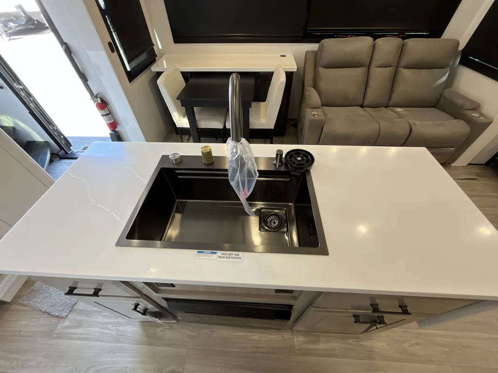 2027 Jayco Pinnacle 32RLTS, Photos photo 18