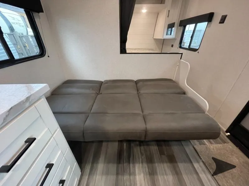 2026 Jayco Jay Flight SLX 260BHW - Photo 4