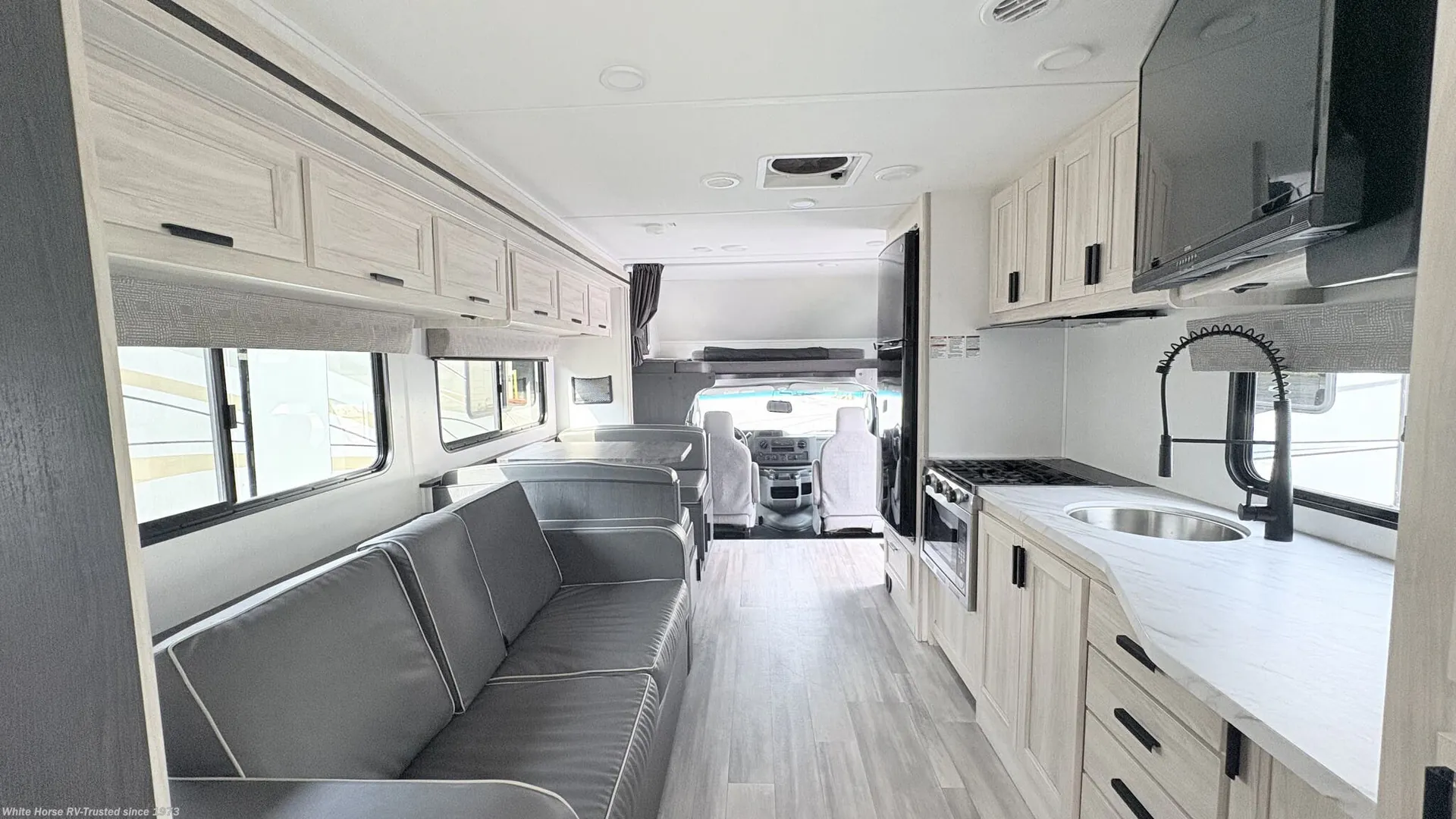 2024 Forest River Sunseeker Class C - 2550DS - Photo 4
