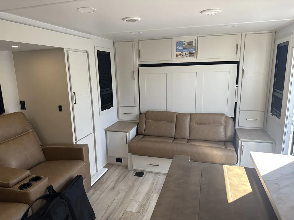 2026 Brinkley Model Ix 20X, Photos photo 14