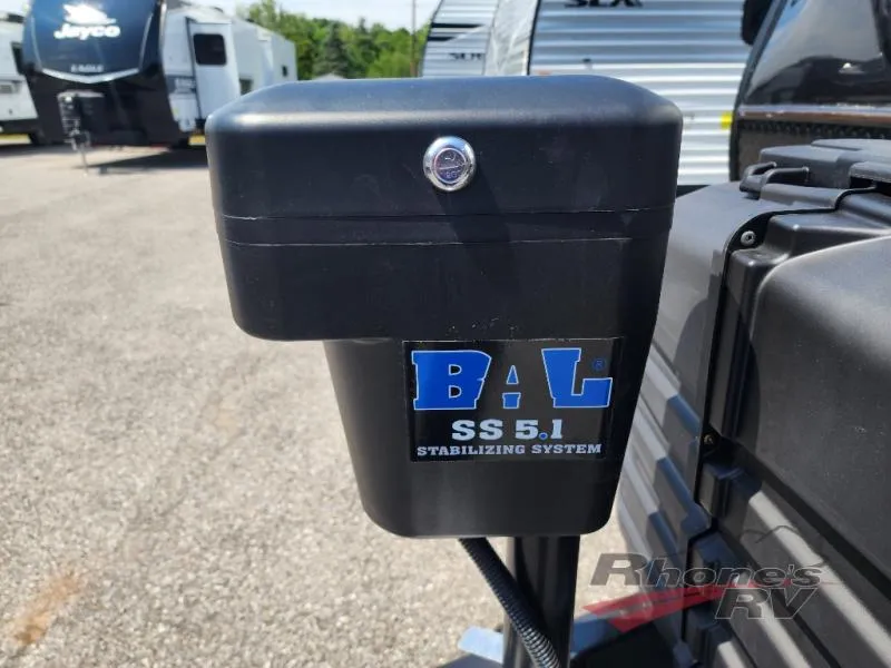 2027 Jayco Jay Feather 27MK - Photo 4