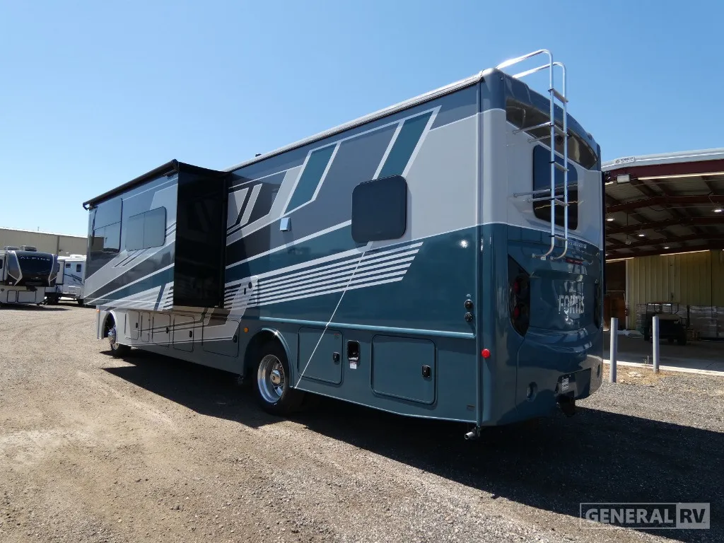 2026 Fleetwood Fortis 34MB - Photo 4