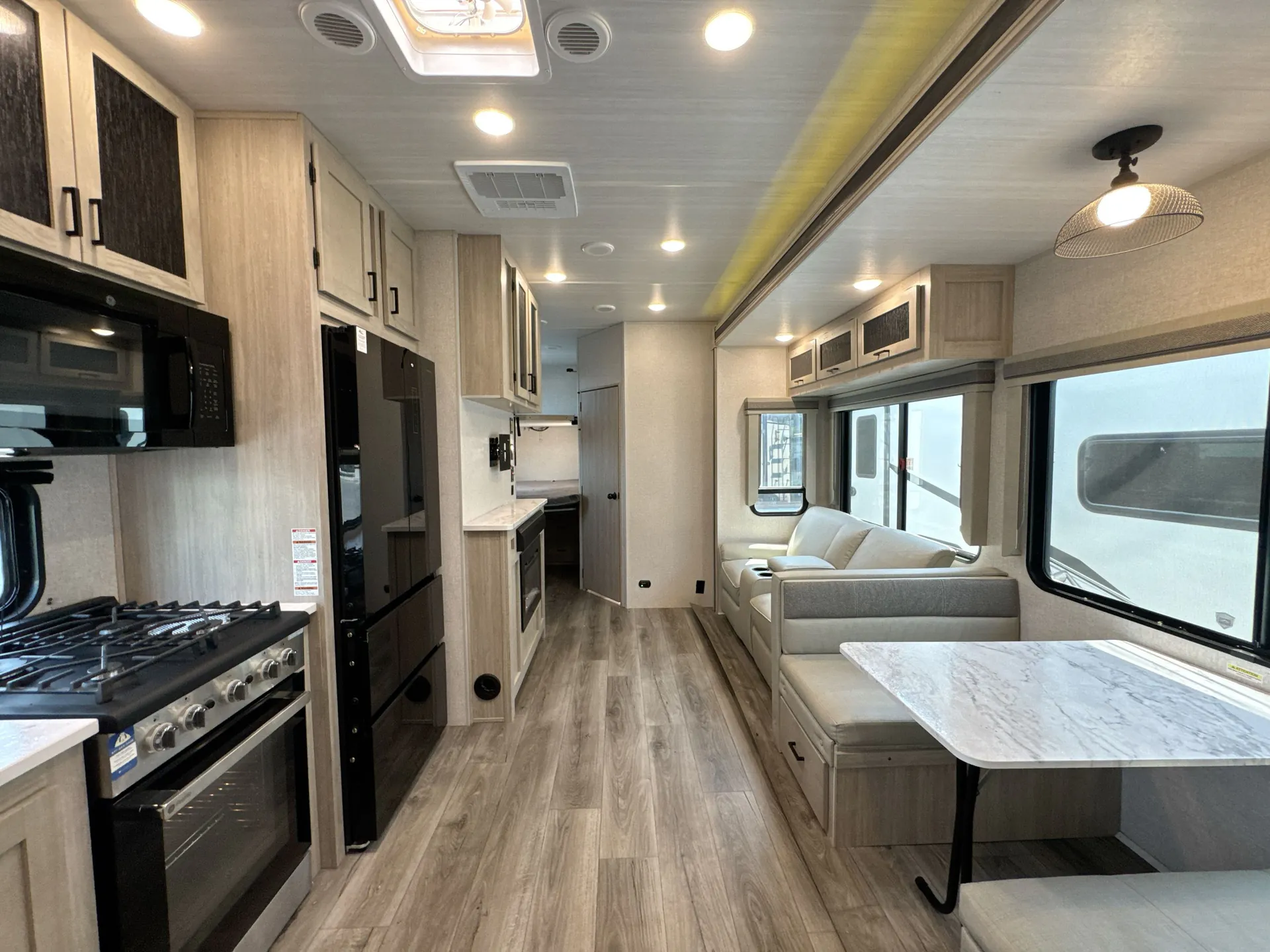 2024 East to West Alta Xtreme 365 3100KXT — living area main