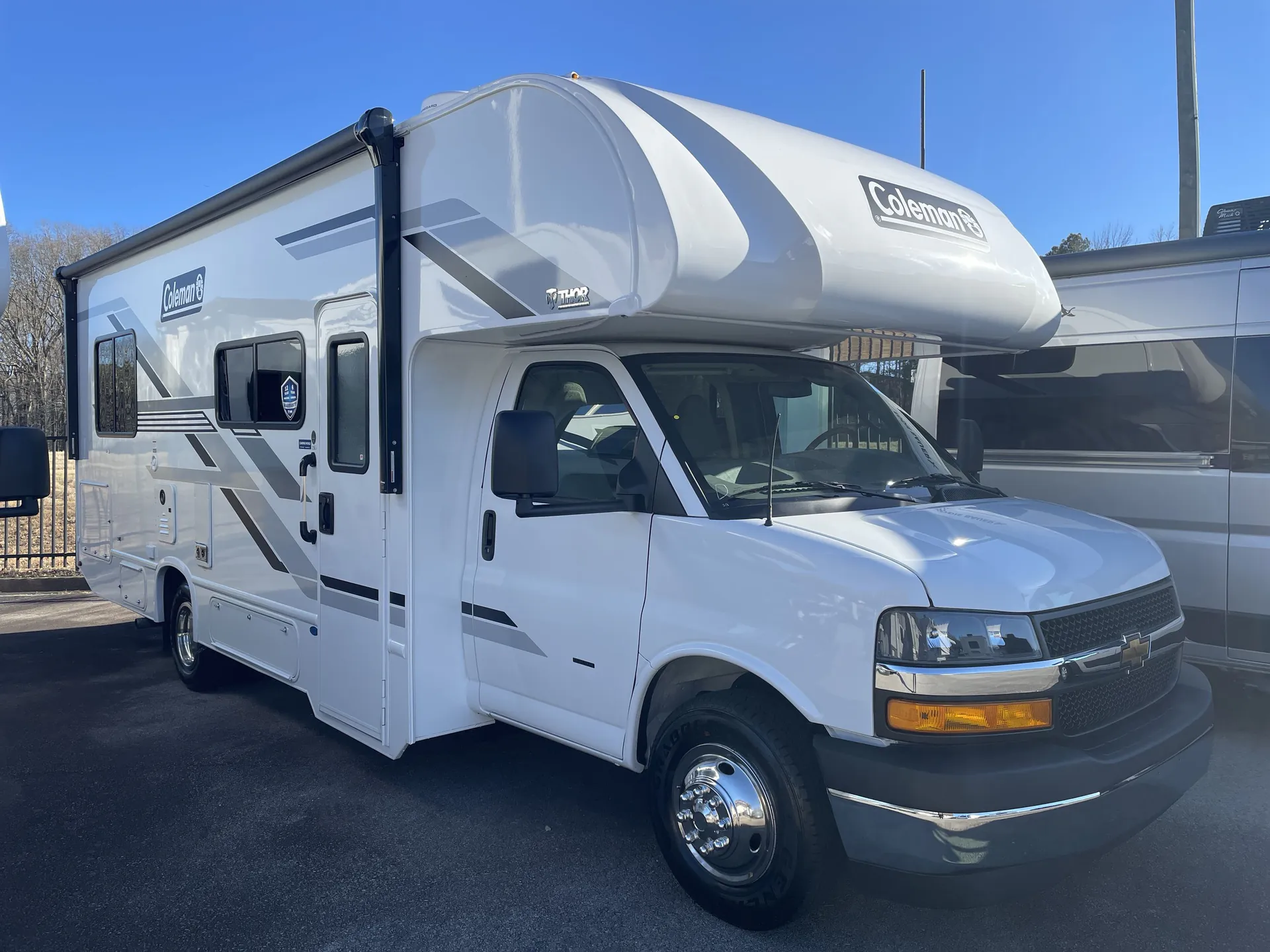 2026 Thor Motor Coach Coleman 25EZ - Photo 2