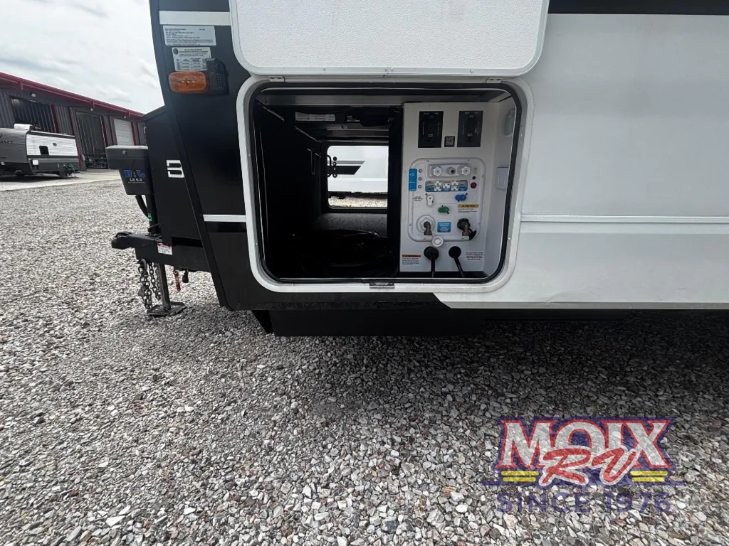 2025 Brinkley Model Z Air 285, Photos photo 8