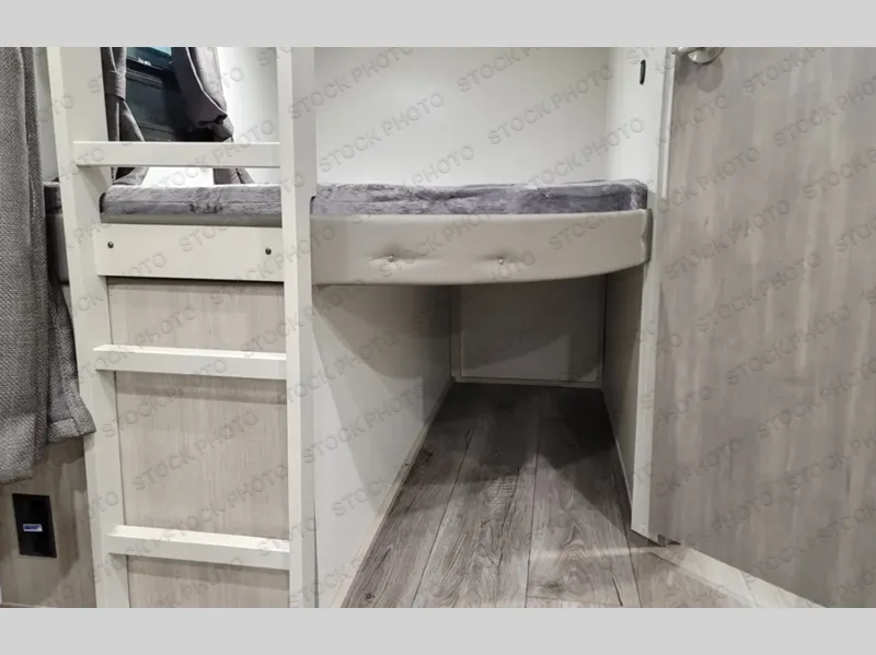 2024 Coachmen Catalina Legacy Edition 263BHSCK - Photo 4