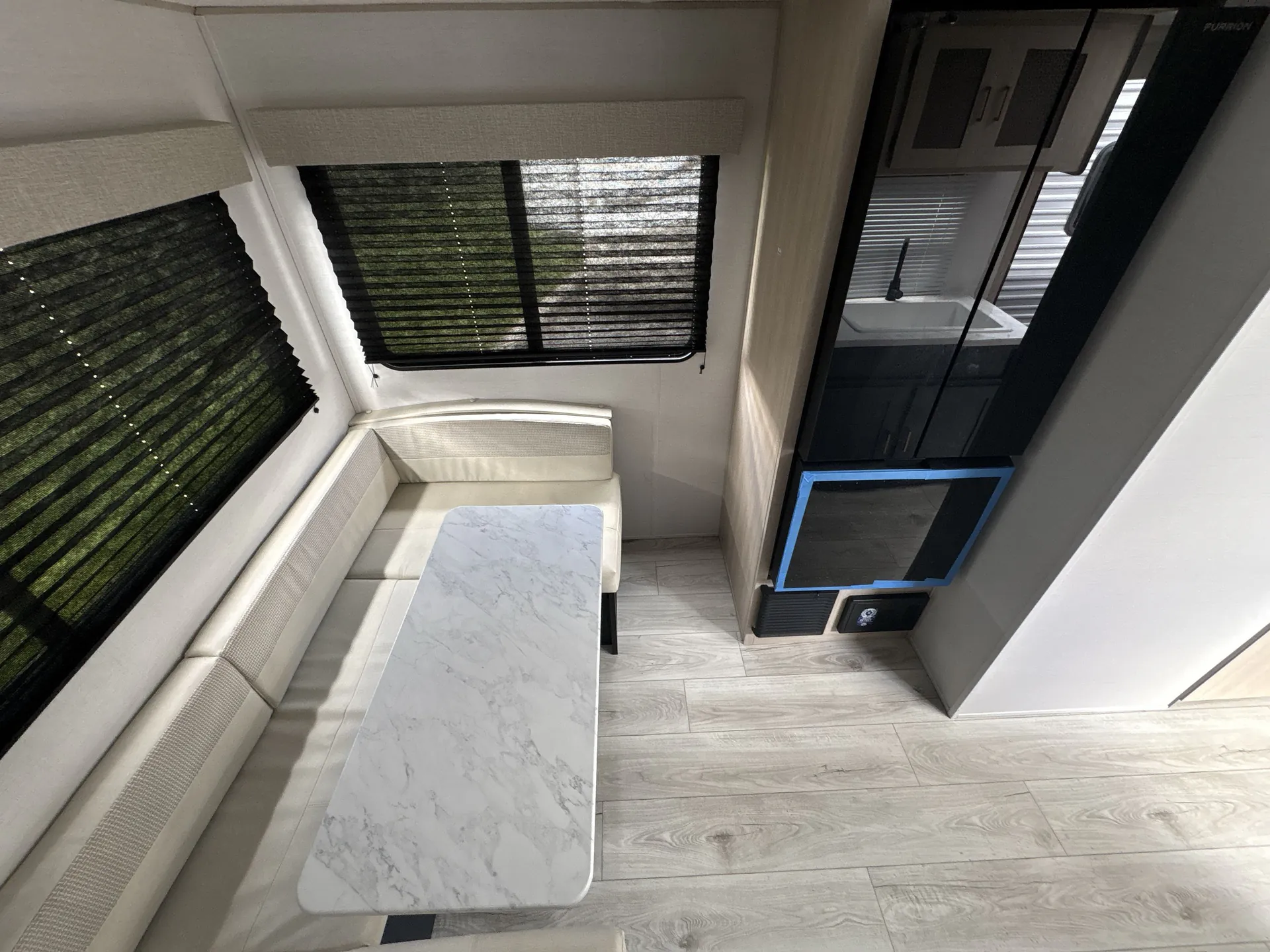 2025 Prime Time Avenger 16RD — living area main