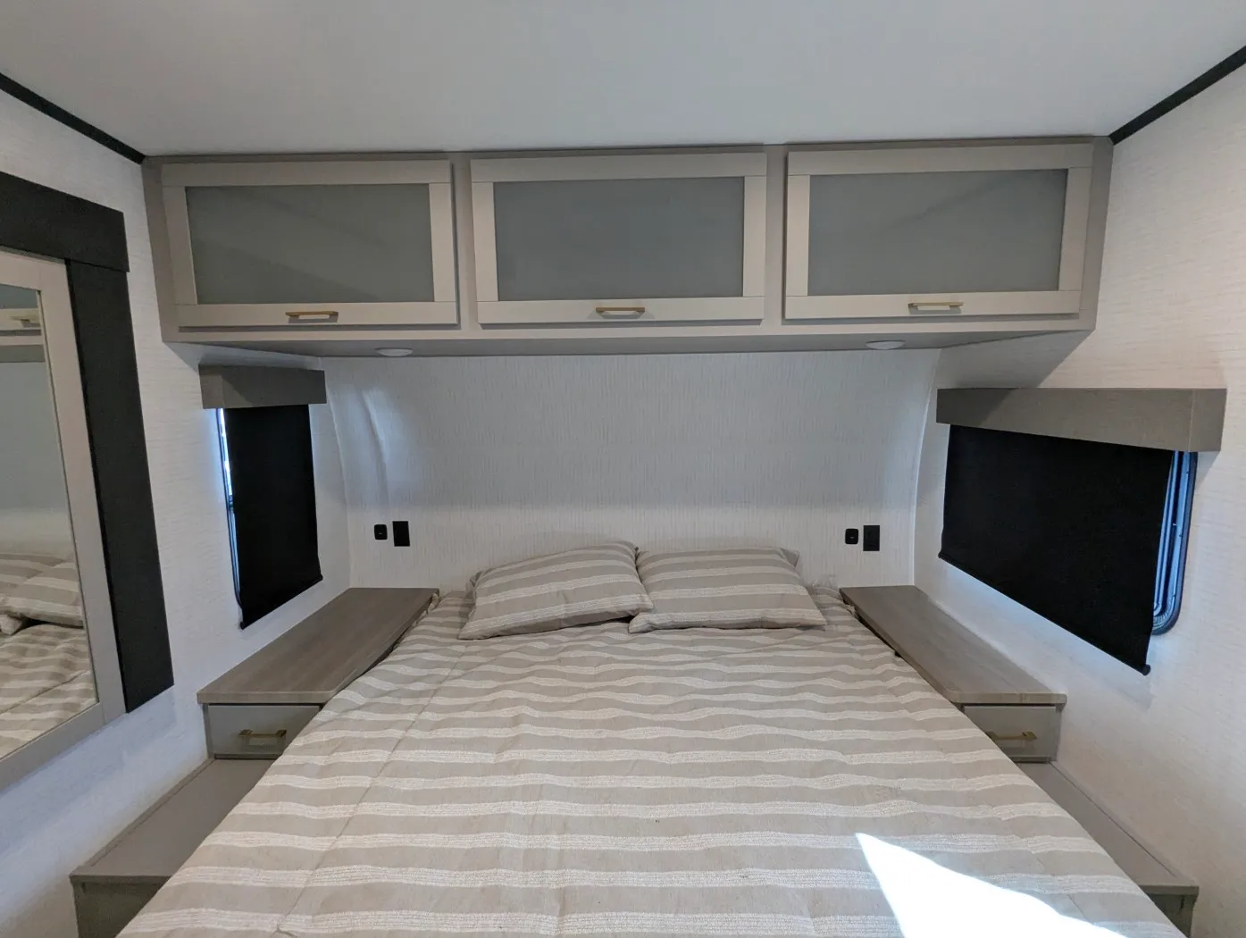 2026 Forest River Stealth 2600 — Photo 7
