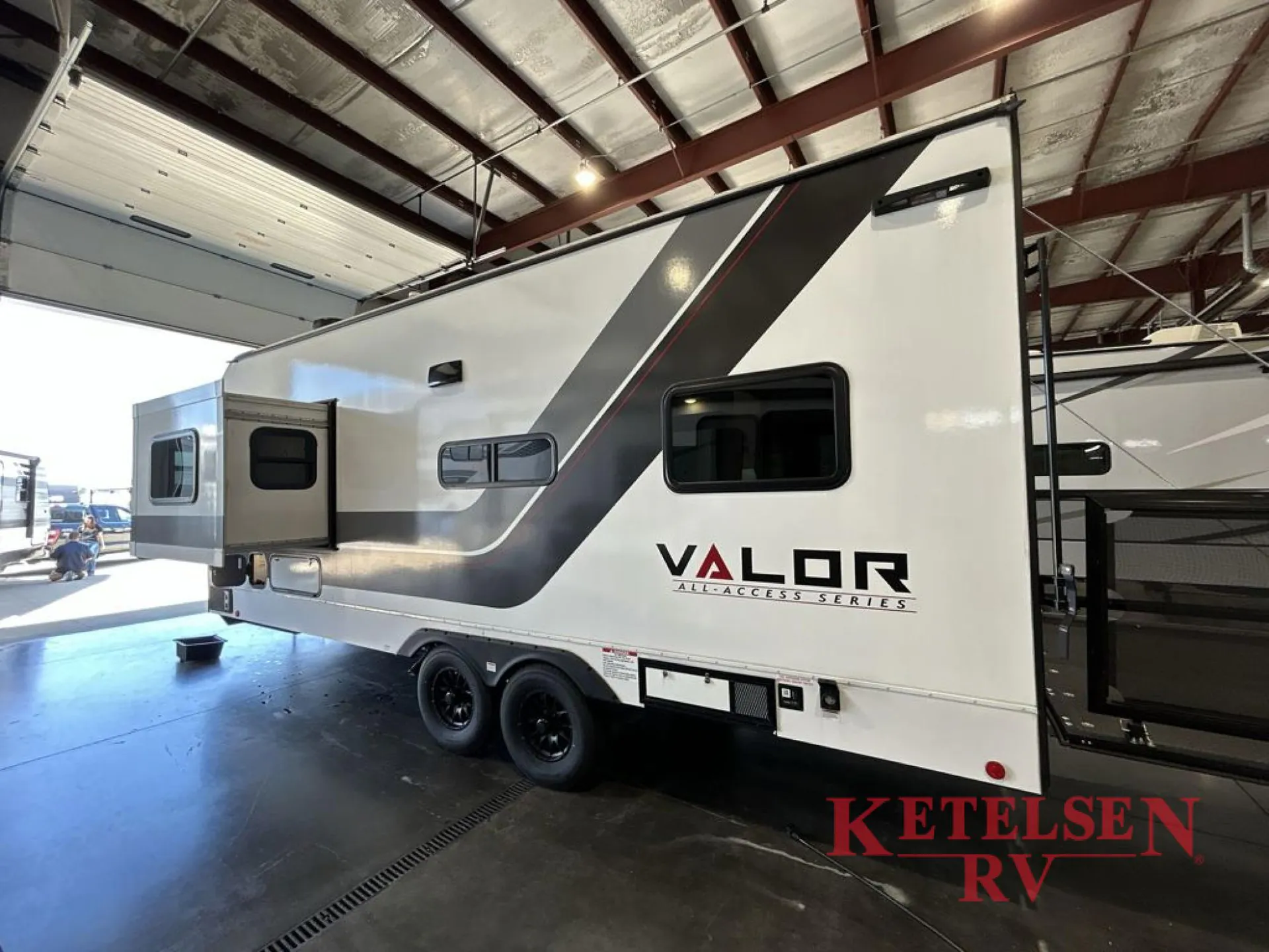 2024 Alliance RV Valor 21T15 - Photo 3