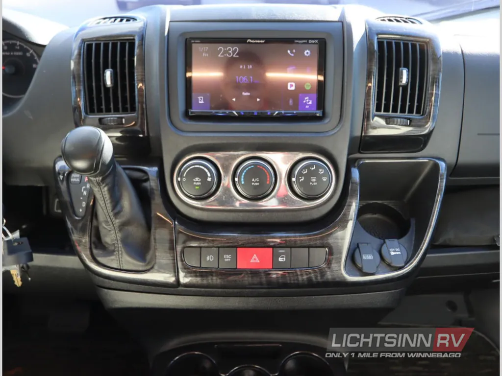 2022 Winnebago Travato 59KL, Photos photo 57